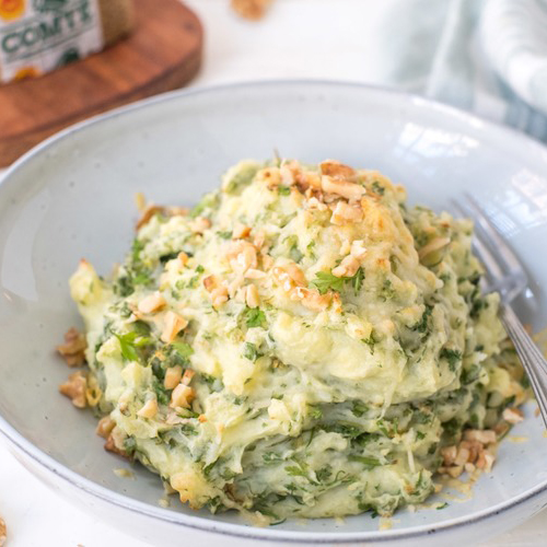 Pommes de terre écrasées au Comté et aux noix