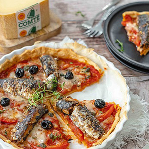 Tarte aux tomates, sardines et Comté