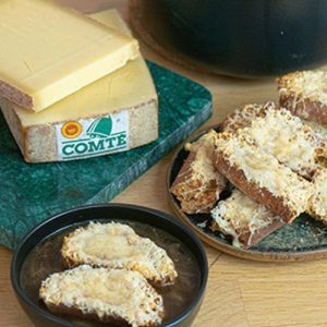 Soupe à l&rsquo;onion avec du Comté
